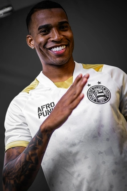 Camisa Novembro Negro AFROPUNK 2025 Esporte Clube Bahia  Masculina Branca