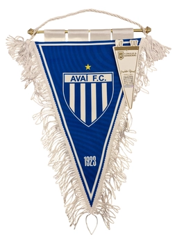 Flâmula Triangular Avaí